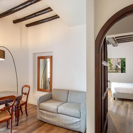 Boutique Hotel Campo De' Fiori Rom Exteriör bild