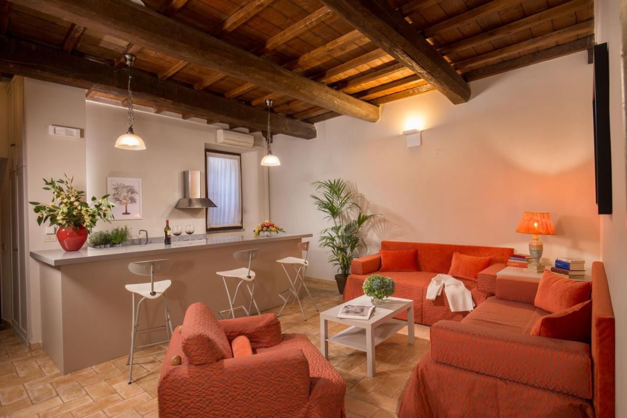 Boutique Hotel Campo De' Fiori Rom Exteriör bild