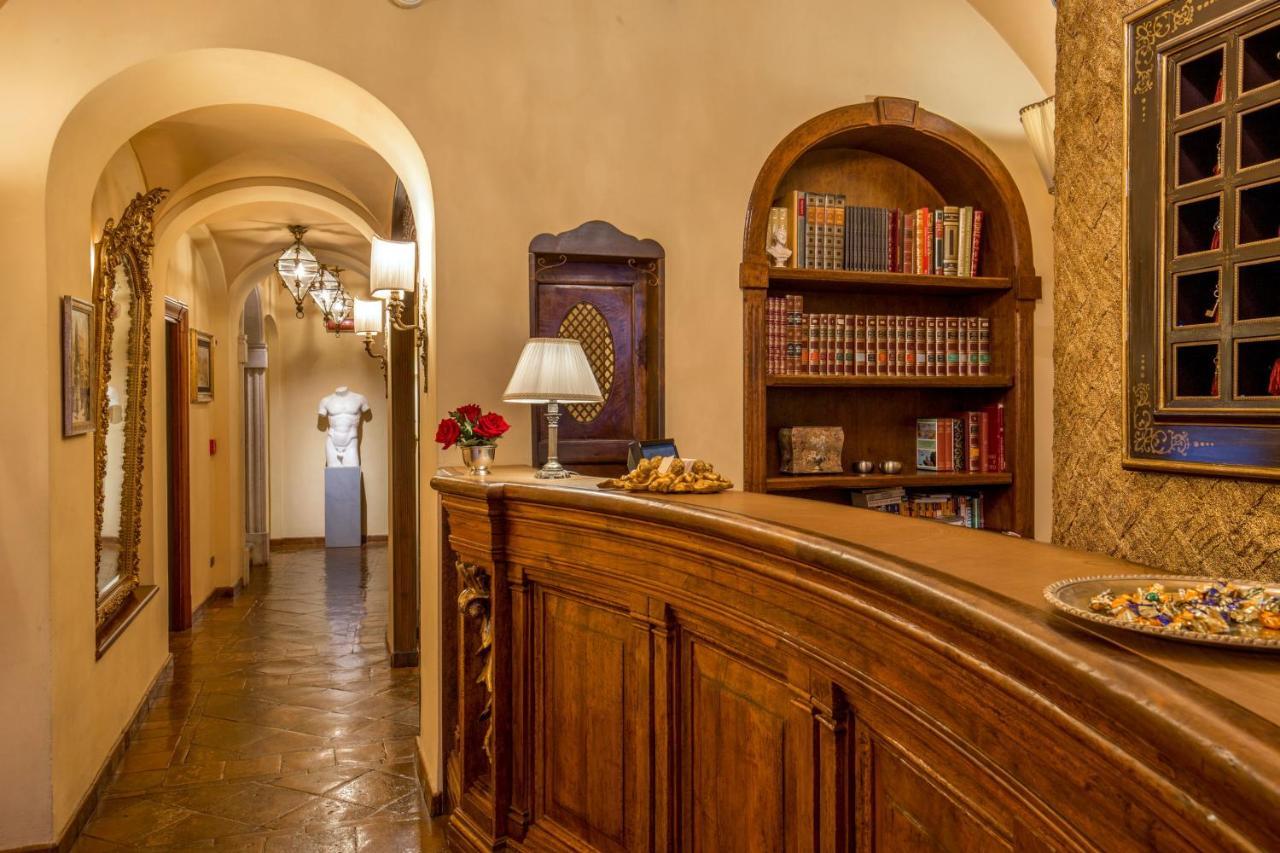 Boutique Hotel Campo De' Fiori Rom Exteriör bild