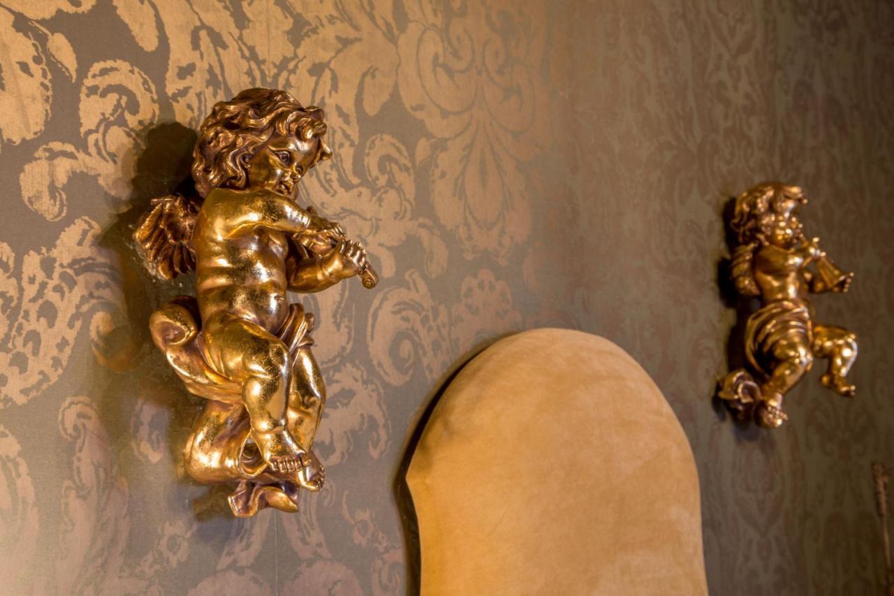 Boutique Hotel Campo De' Fiori Rom Exteriör bild