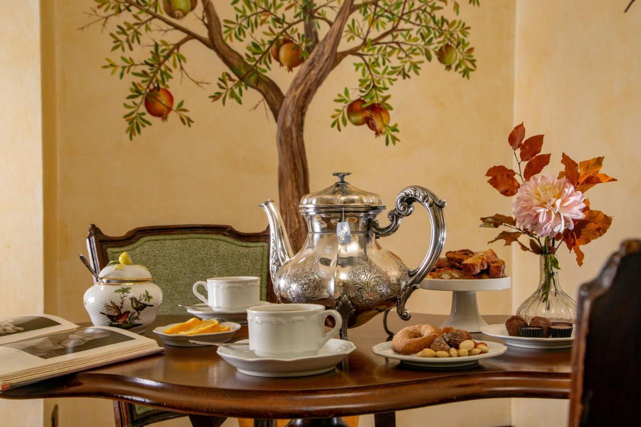 Boutique Hotel Campo De' Fiori Rom Exteriör bild